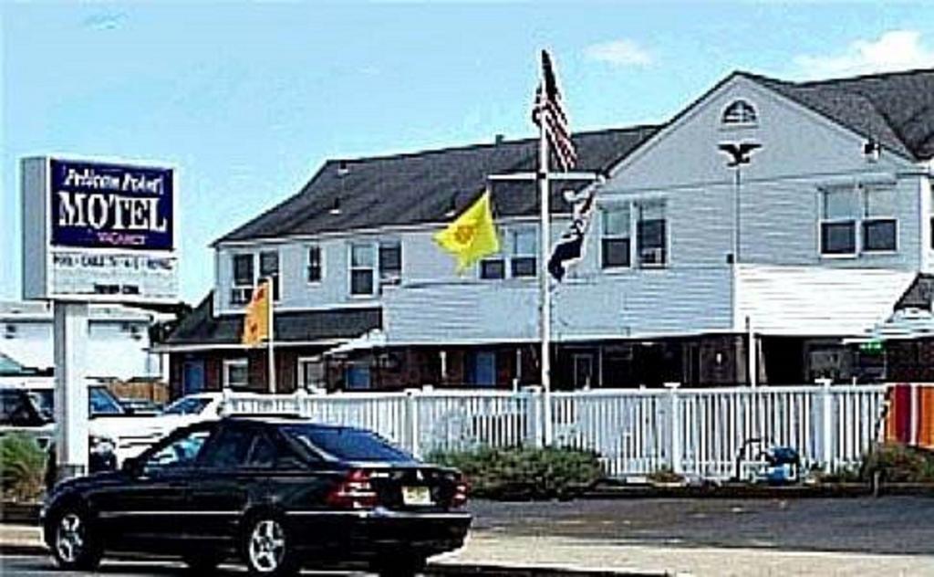 Pelican Point Motel Point Pleasant Beach Exterior photo