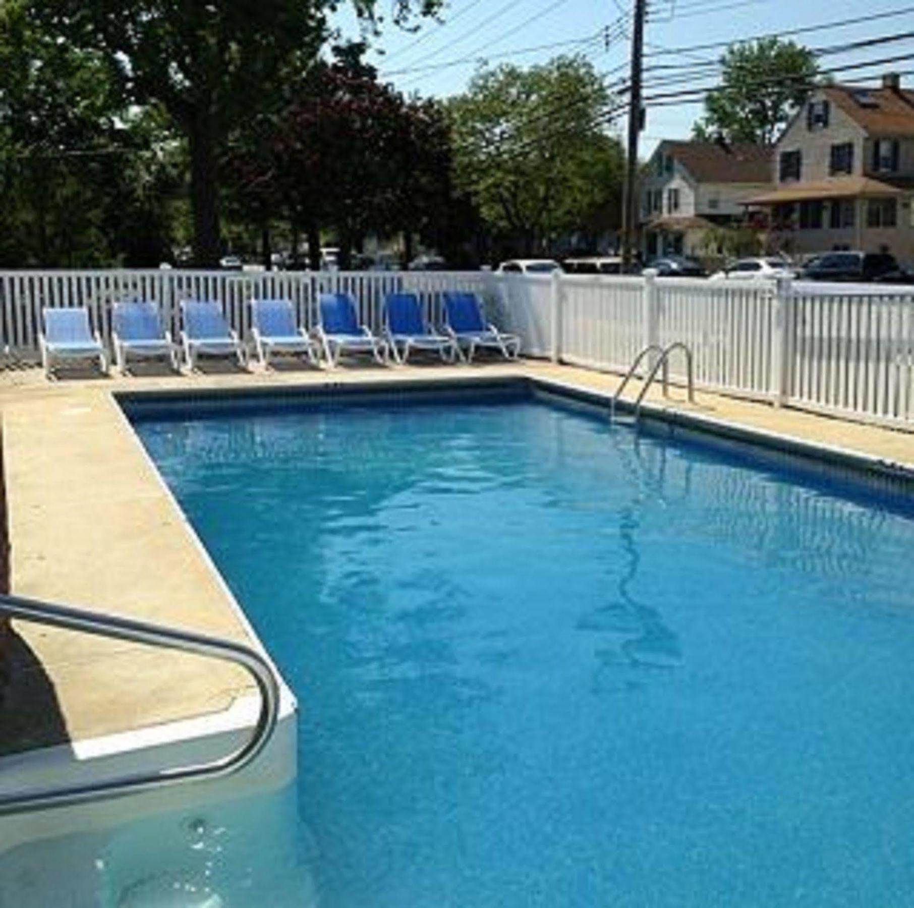 Pelican Point Motel Point Pleasant Beach Exterior photo